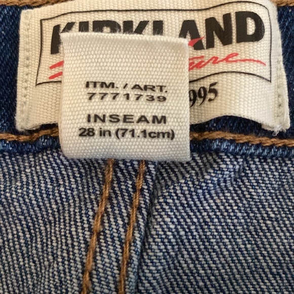 Kirkland Signature Blue Straight Jeans Timeless Style Size 6 - Picture 7 of 8